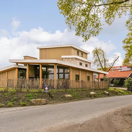 Big Buffalo | 20 Personen * Well (Limburg)