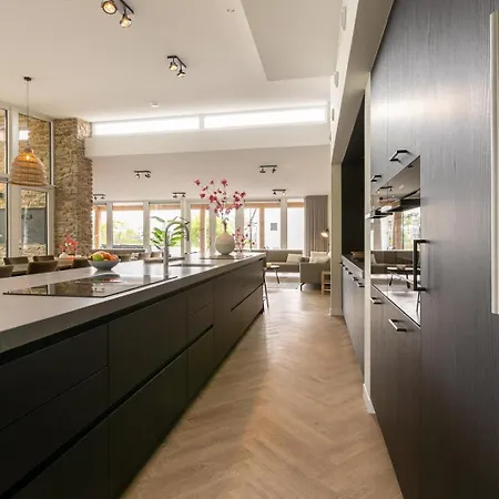 Big Buffalo | 20 Personen Villa