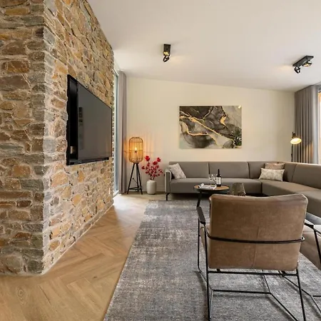 Villa Big Buffalo | 20 Personen Well (Limburg)