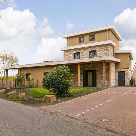 Big Buffalo | 20 Personen Villa Well (Limburg)