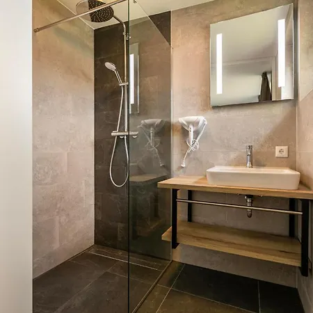 Big Buffalo | 20 Personen Willa