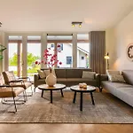 Big Buffalo | 20 Personen Βίλα Well (Limburg)