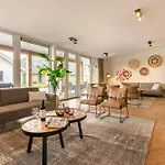 Big Buffalo | 20 Personen * Well (Limburg)