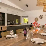 Βίλα Big Buffalo | 20 Personen *