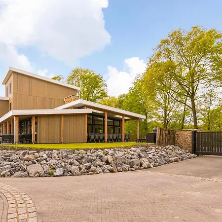 Βίλα Big Buffalo | 20 Personen Well (Limburg)