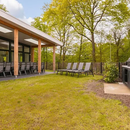 Βίλα Big Buffalo | 20 Personen Well (Limburg)